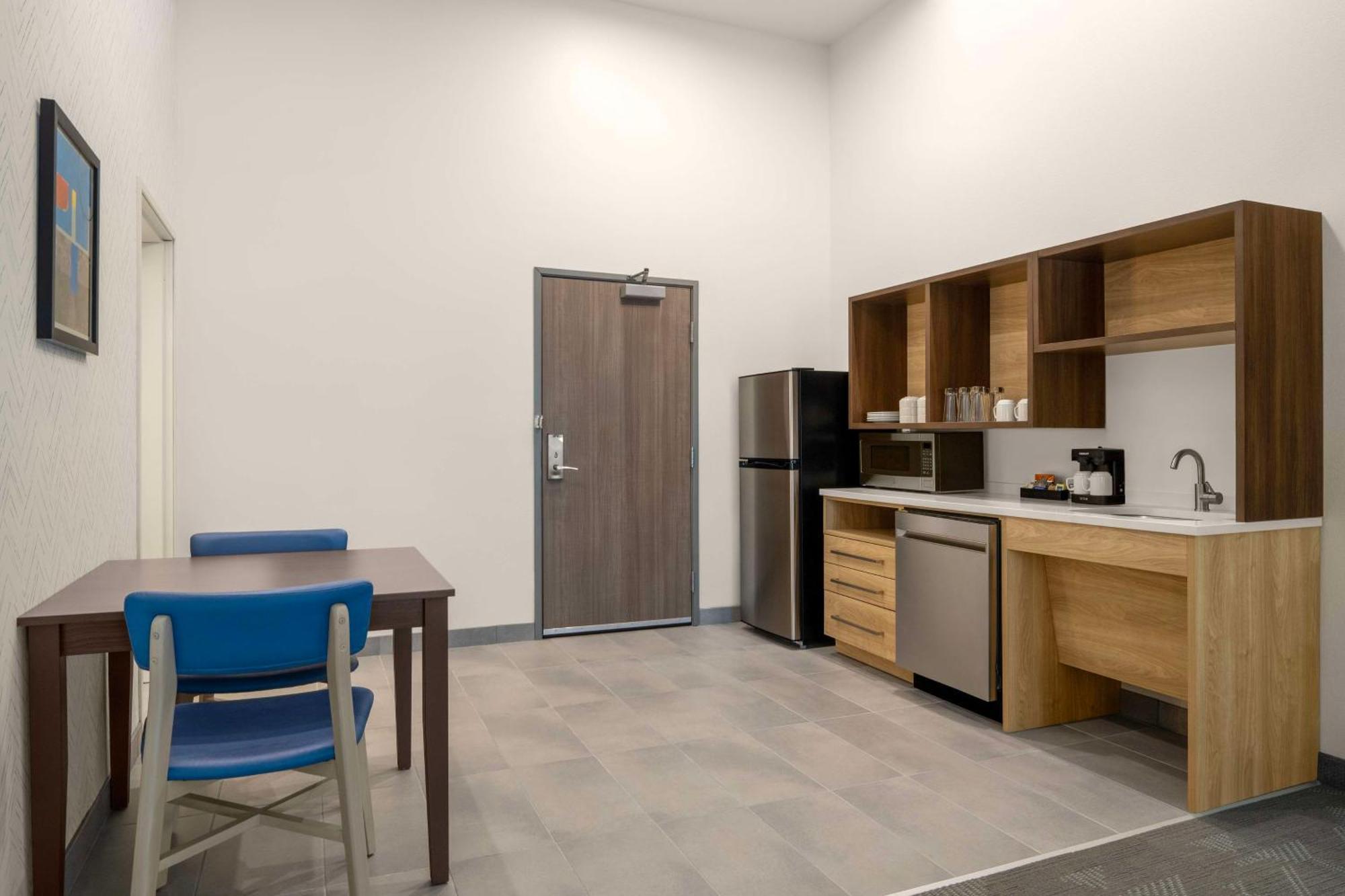 Home2 Suites By Hilton Jonesboro Exterior photo
